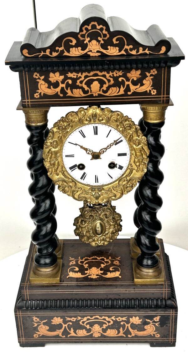 Barley Twist Columns Striking 8-Day Mantel Clock