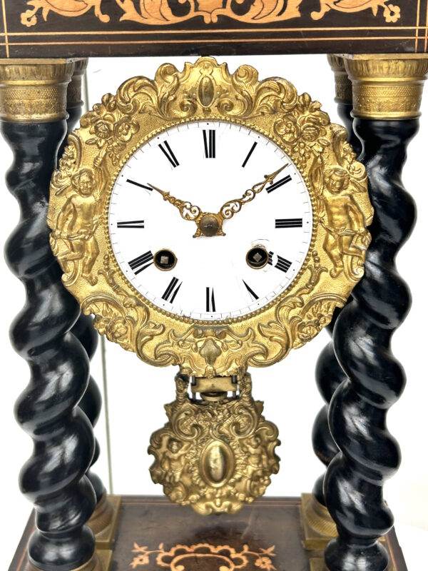 Barley Twist Columns Striking 8-Day Mantel Clock