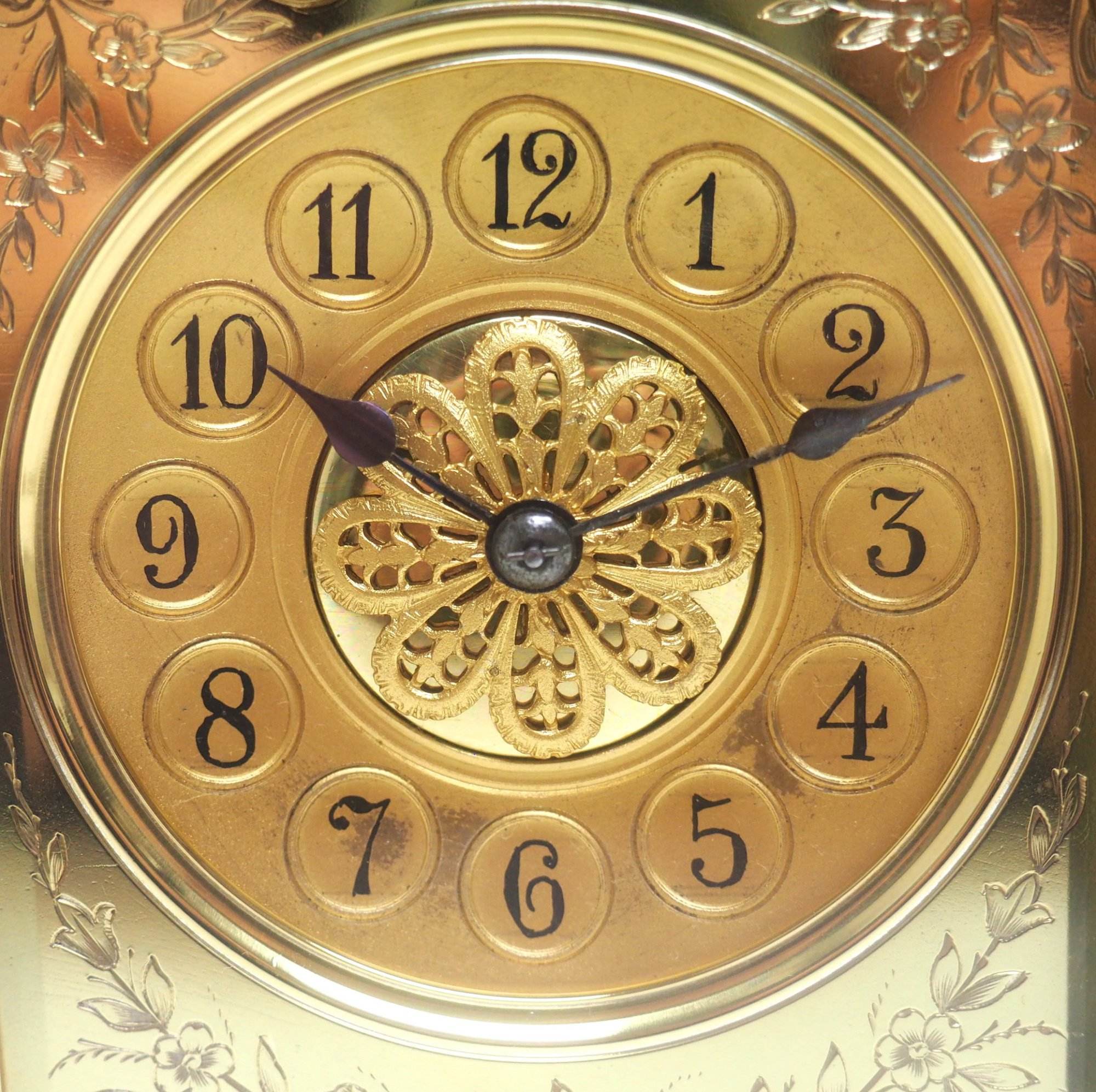 Marvellous French 8-Day Repeat Carriage Clock – Wow! Large Model Etched Decoration – Original Leather Case - Image 2