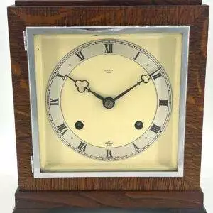 Stylish Retro Elliot Oak Case Mantle Clock