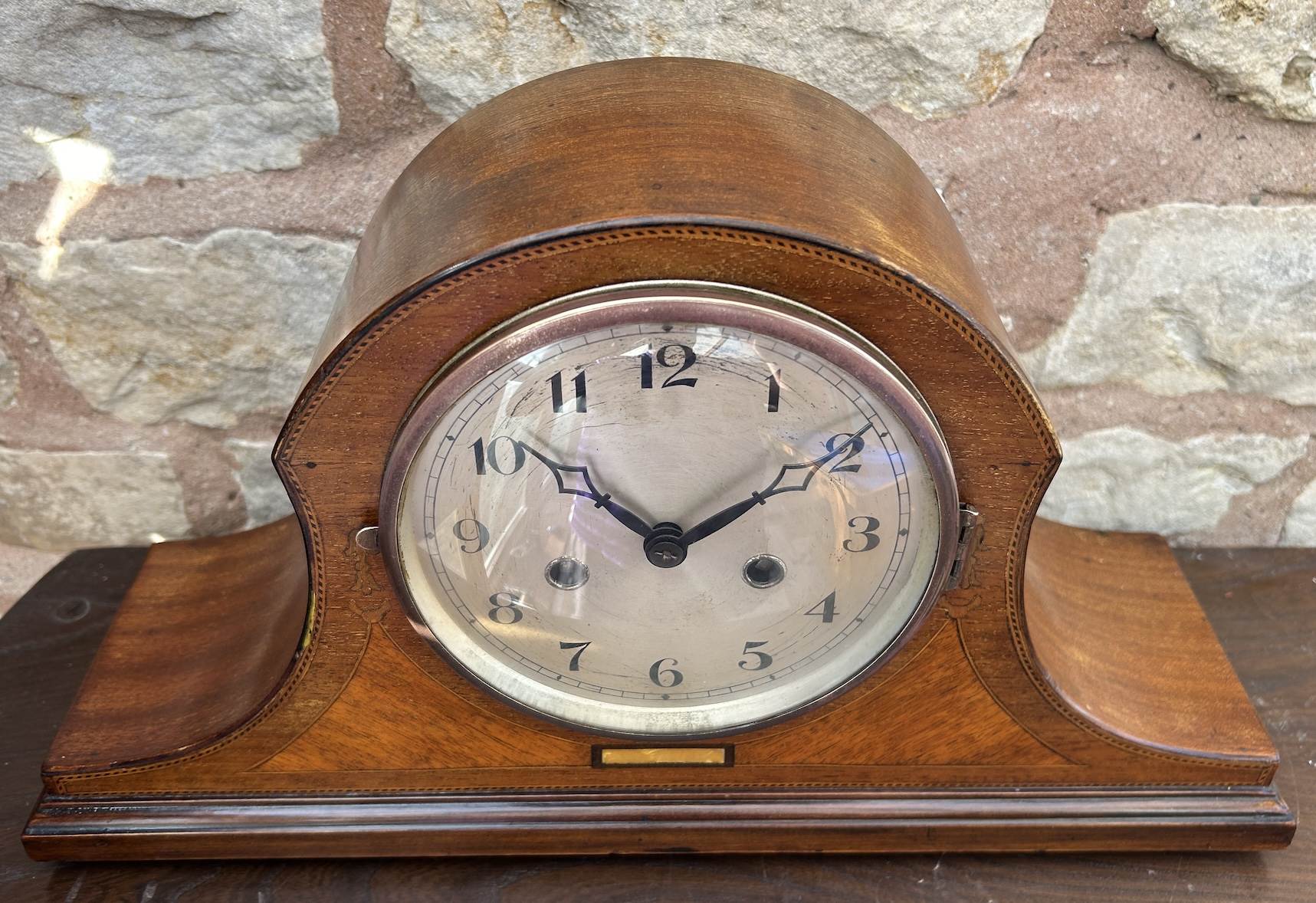 Lovely Edwardian Napoleon Hat shaped Mantel clock – ca 1905 - Image 3