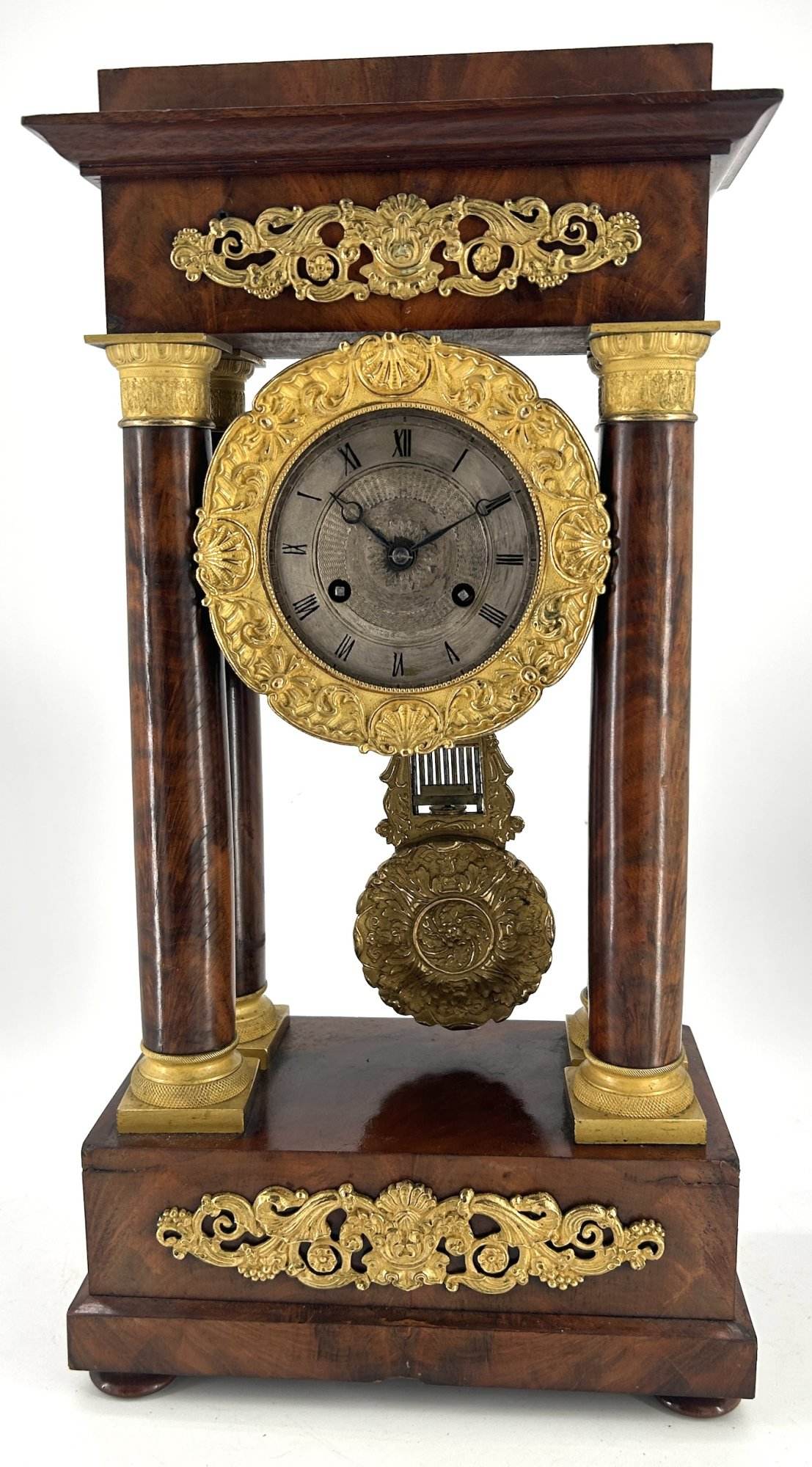 Fabulous Victorian burr Walnut Portico Mantel Clock - ca1840 - Image 4