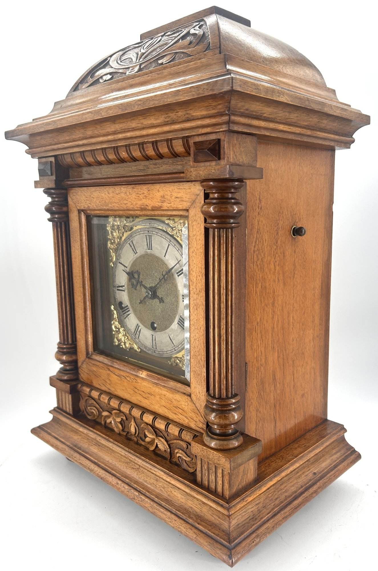 Awesome Walnut case Musical Bracket Clock – ca1920 - Image 2