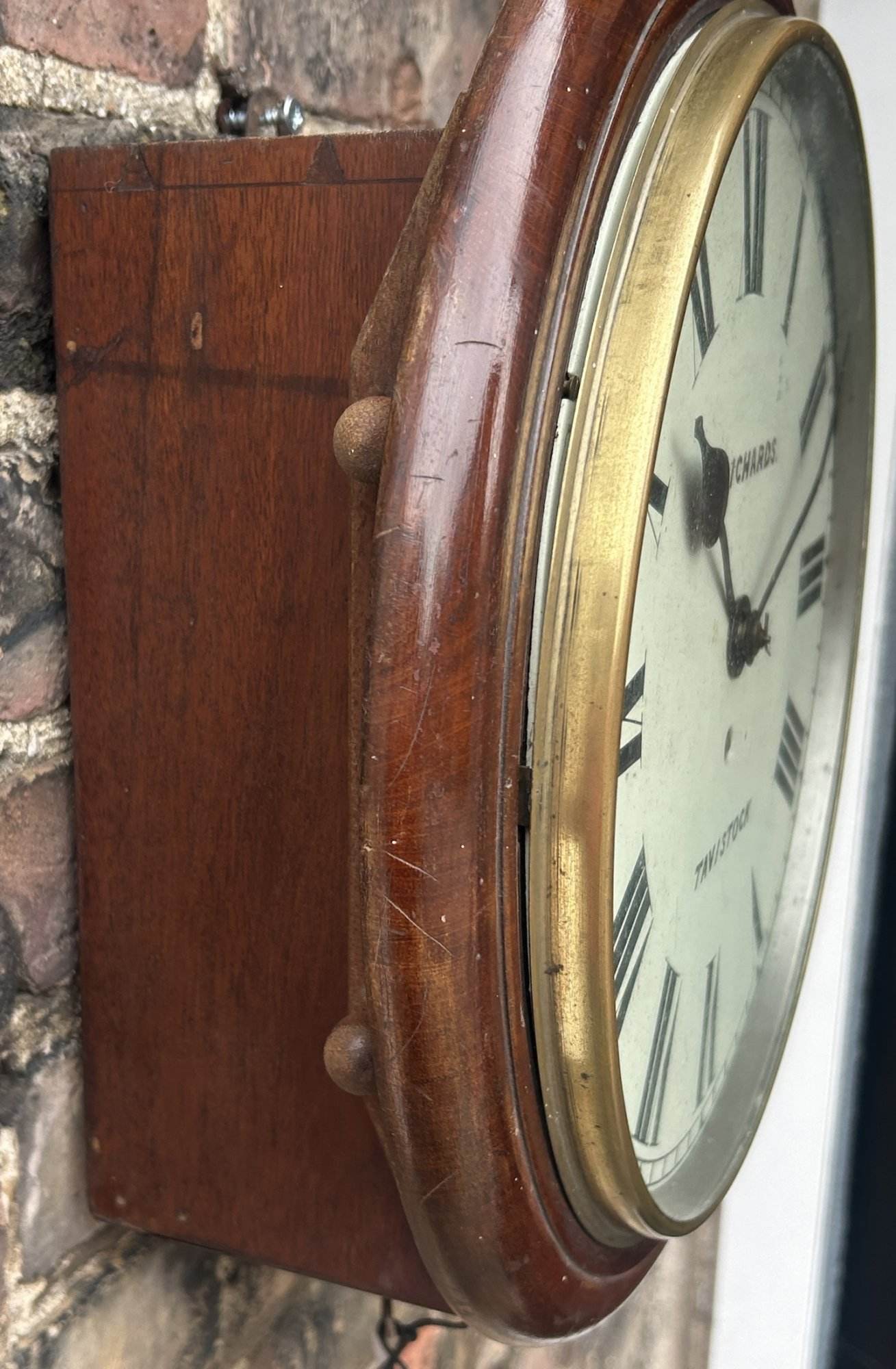 Mahogany case Single Fusee Dial Clock by Richardsons of Travistock - ca 1890 - Image 5