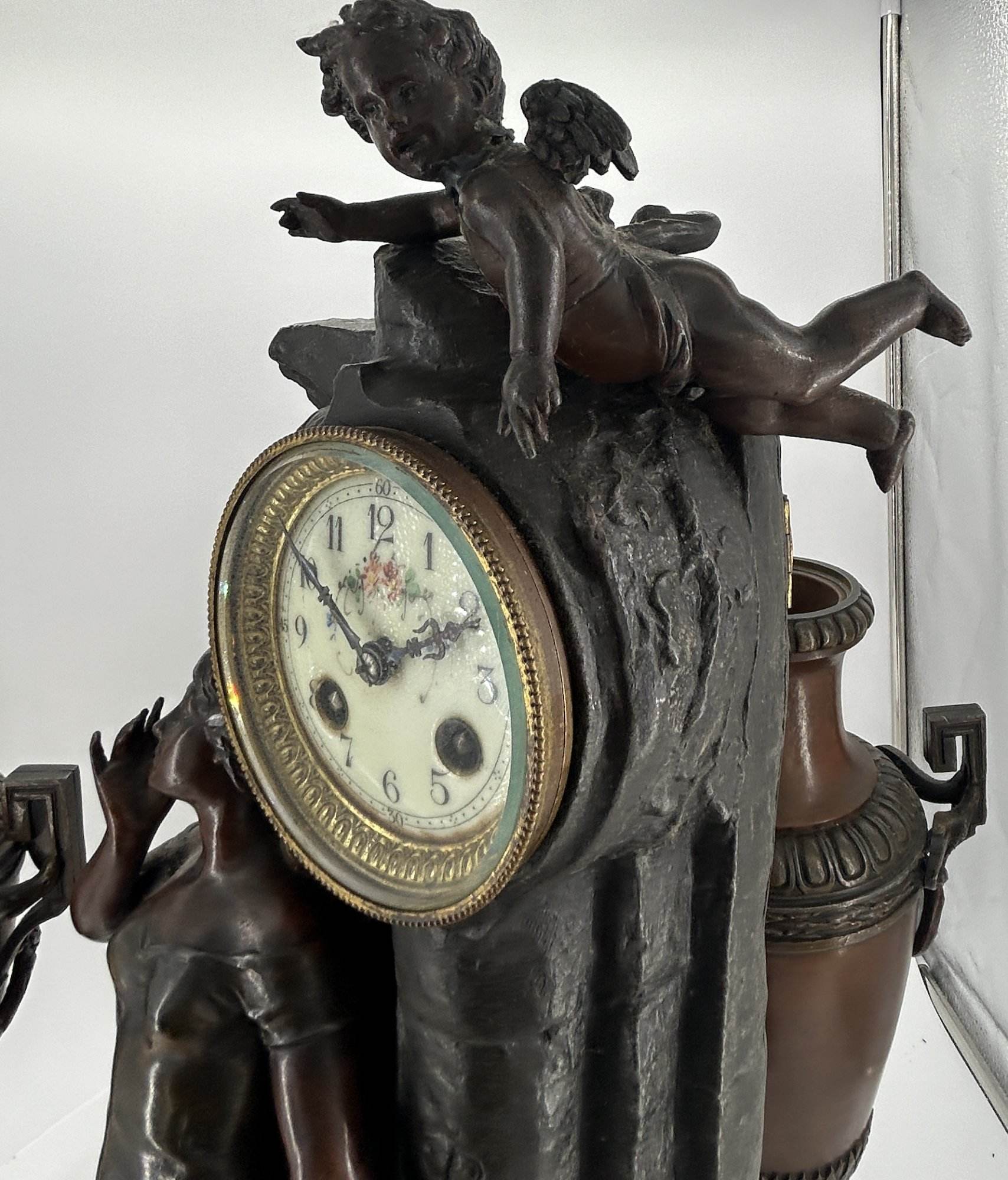 Lovely French Art Nouveau Figural Mantel Clock Set – Ca 1900 - Image 7
