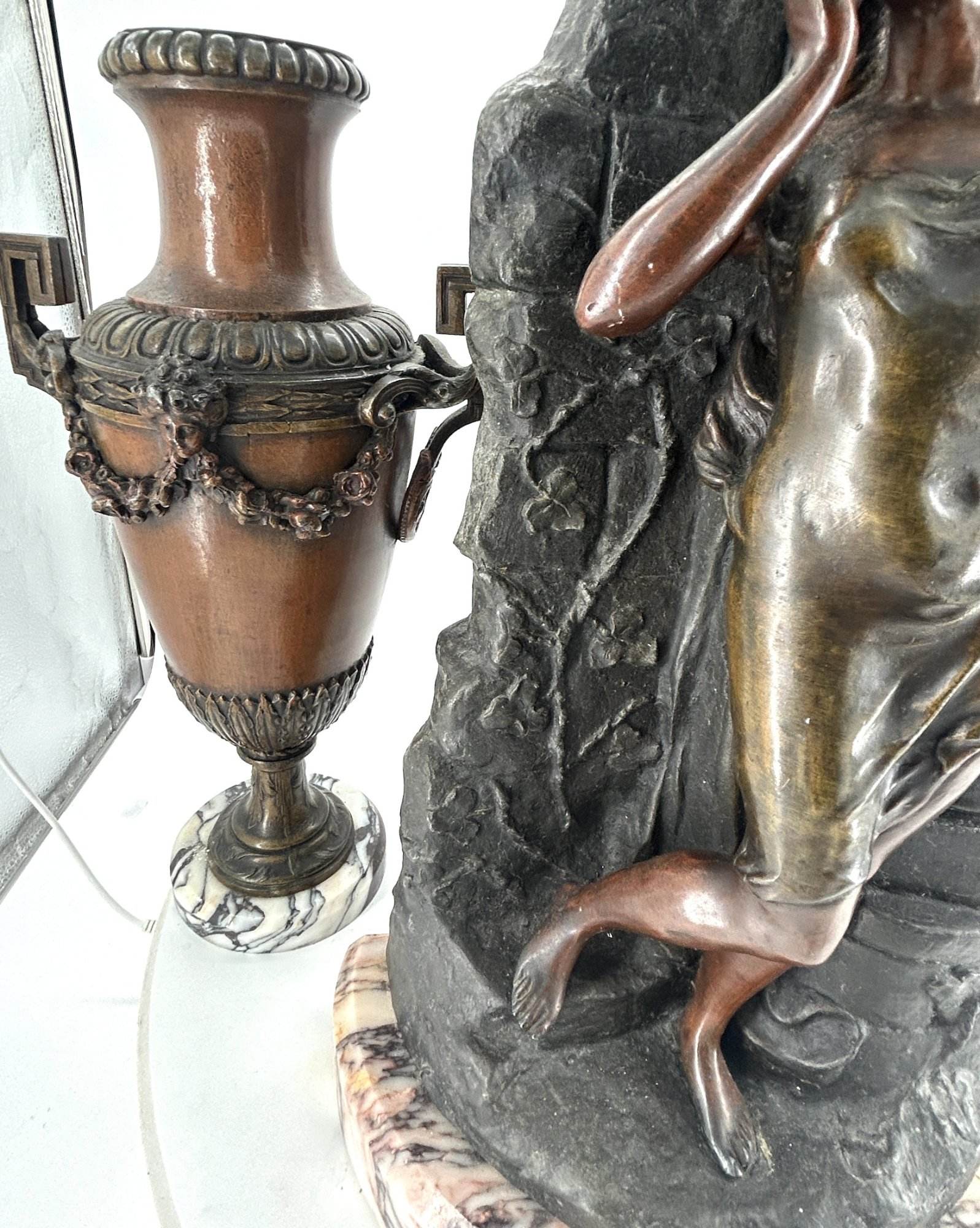 Lovely French Art Nouveau Figural Mantel Clock Set – Ca 1900 - Image 9