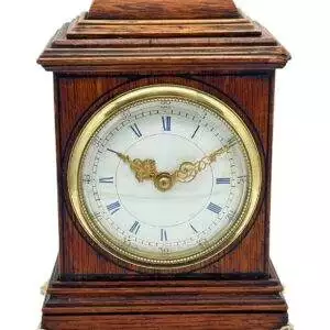 Bracket clock shaped Miniature mantel clock – ca1905