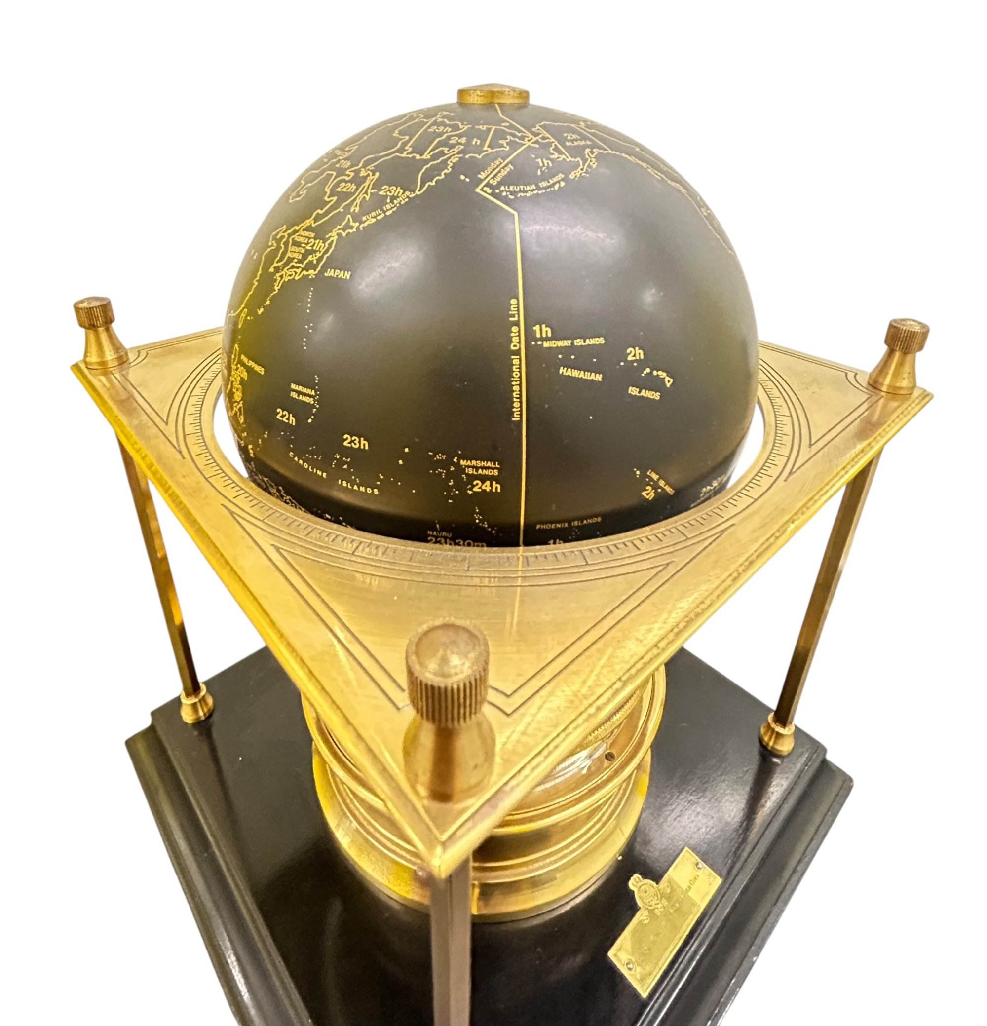 Franklin Mint Collector’s Edition Royal Geographical Society World Clock - Image 10