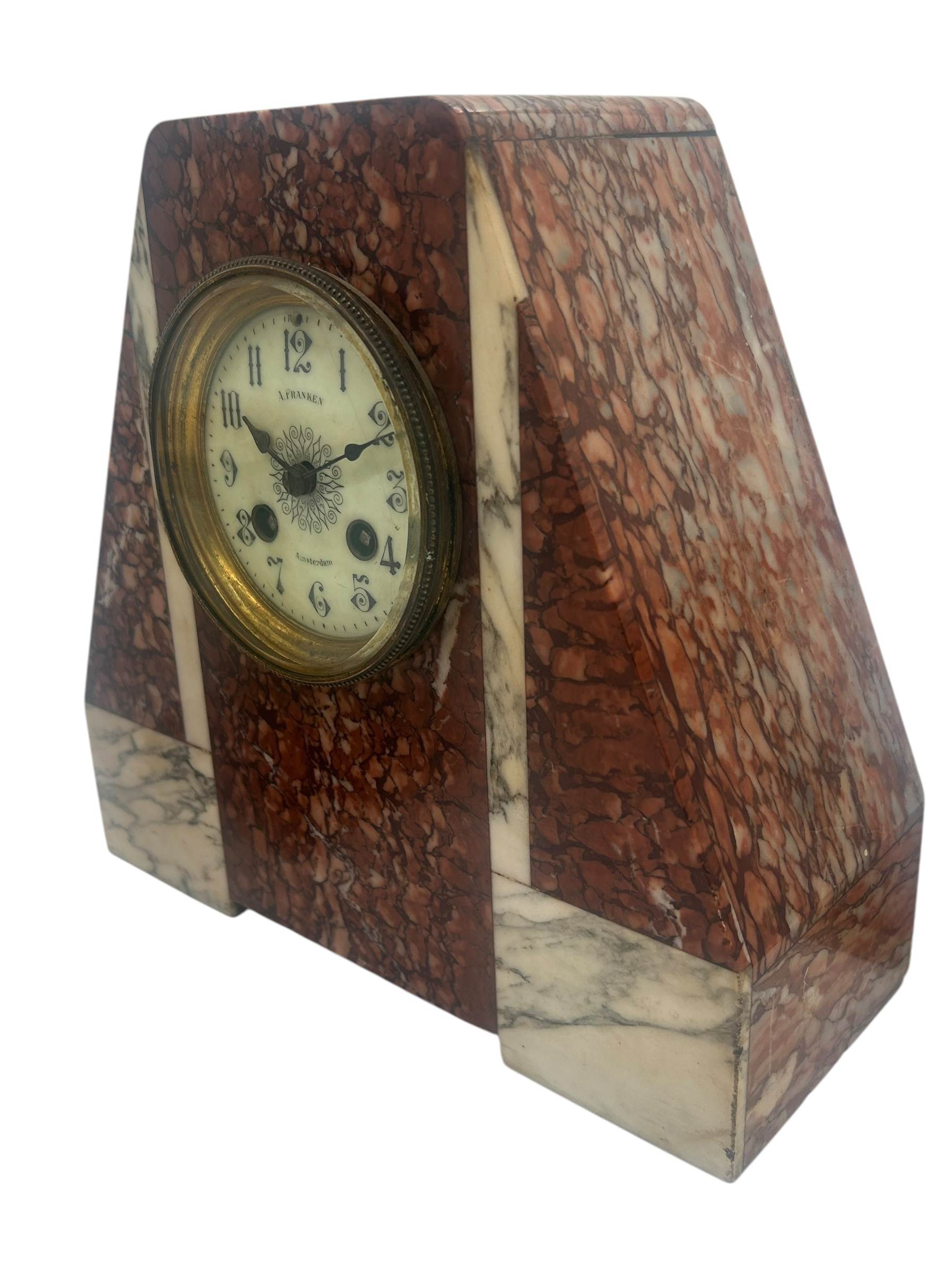 Fabulous French Art Deco red & white Marble Mantel Clock Set – ca1920 - Image 6