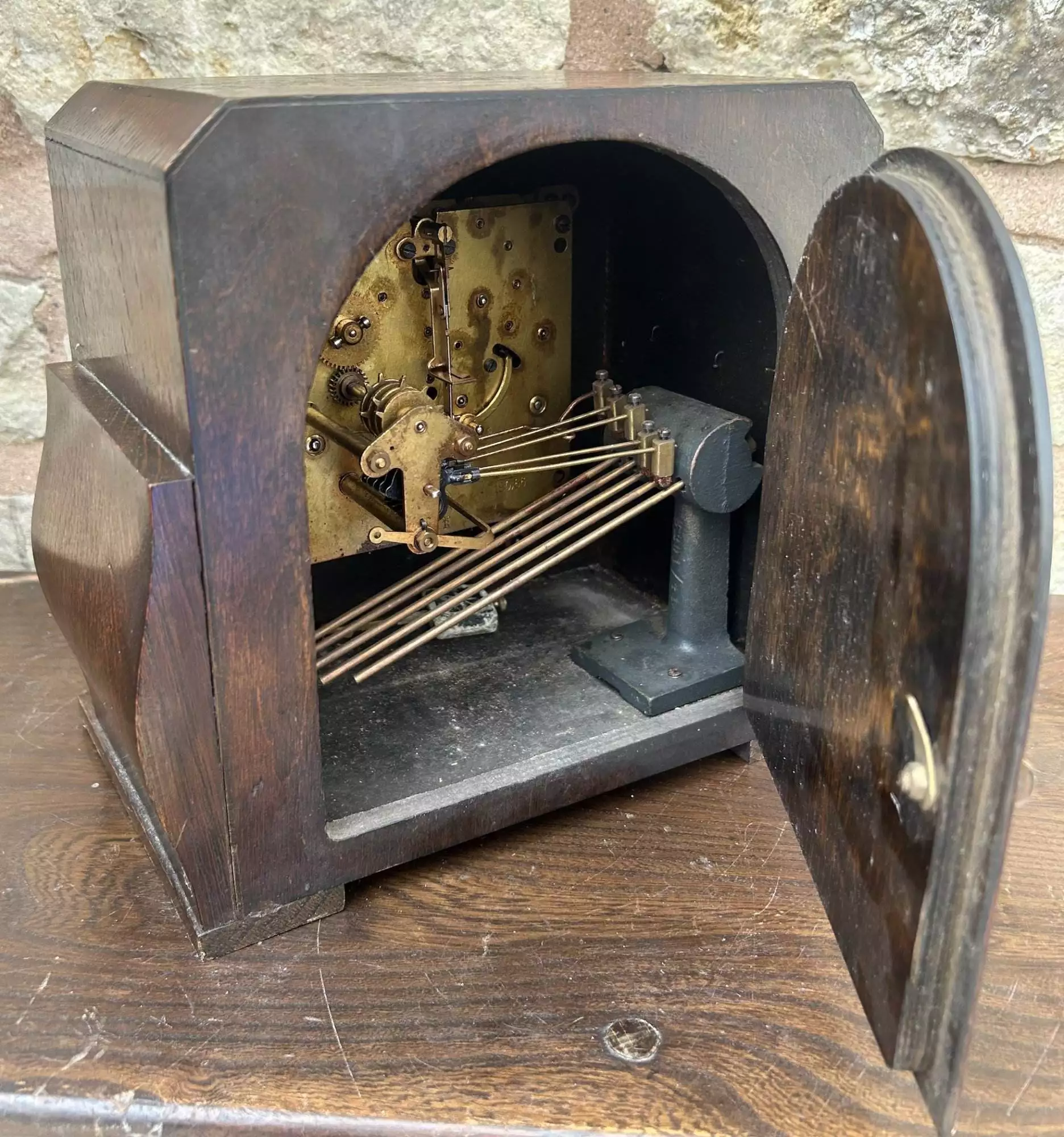 Delightful Musical Art Deco Mantel clock, ca 1920, view 9