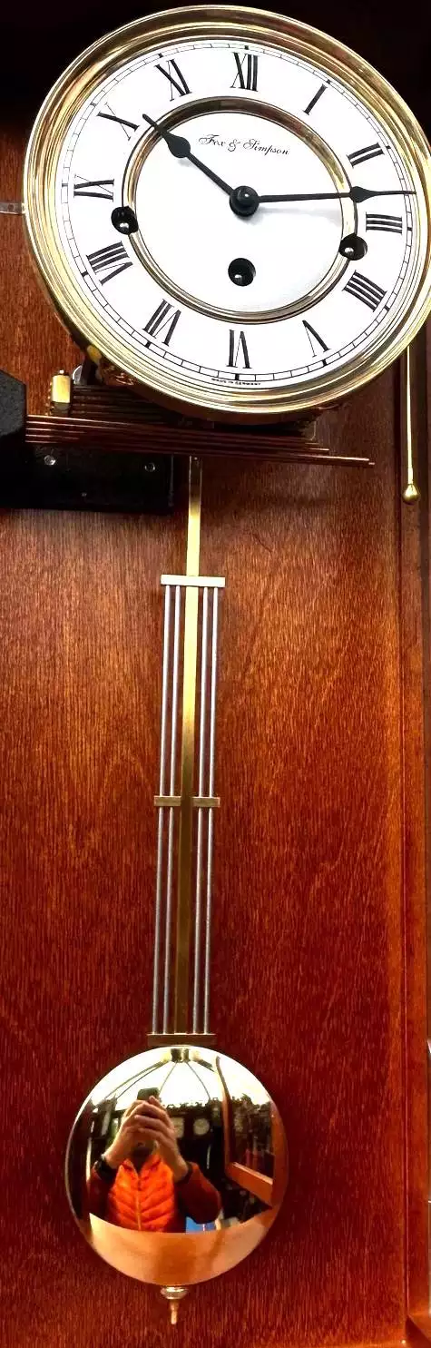 Vintage Fox and simpson Veinna wall clock, Westminster chime, view 3