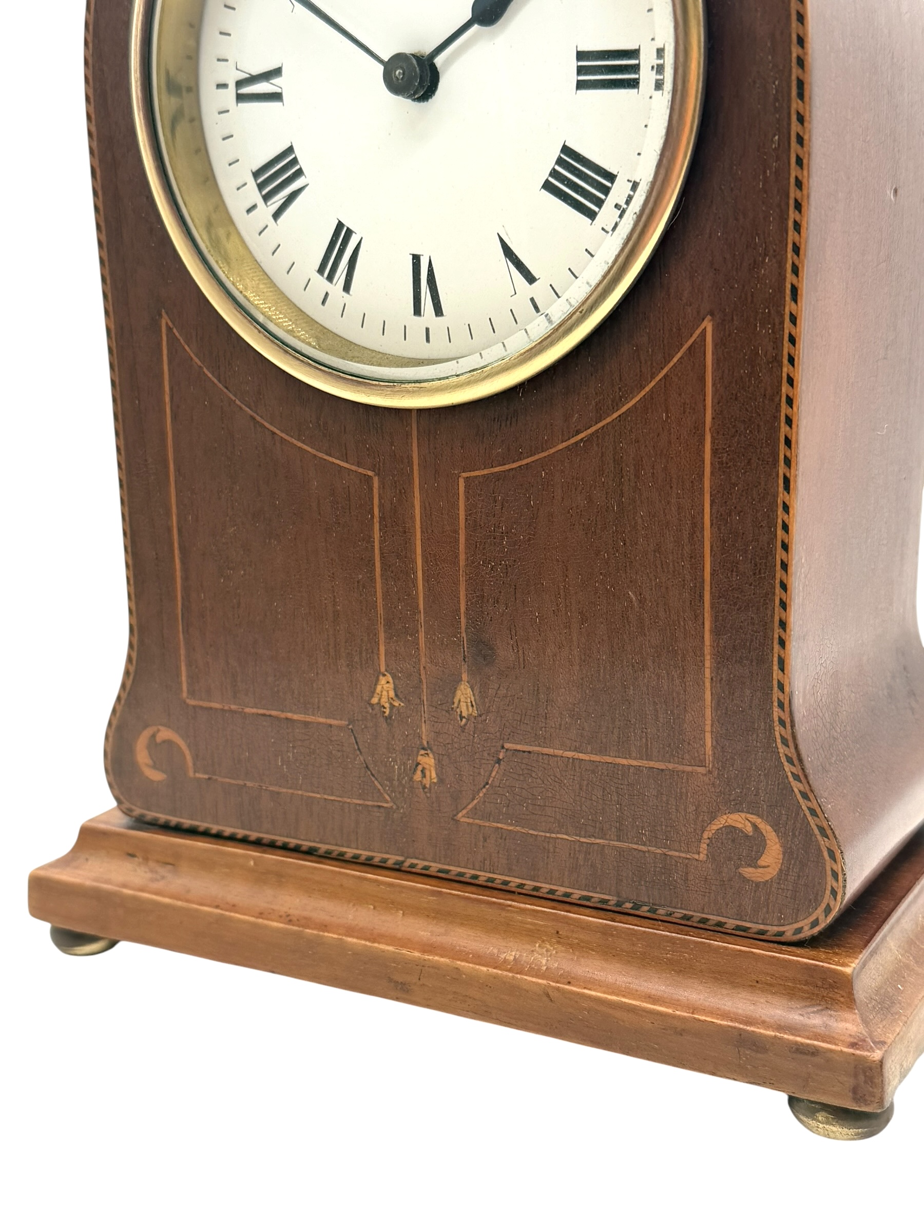 Mantel `Clock